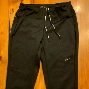 Nike Dri-Fit Women's Jogger Leggings
